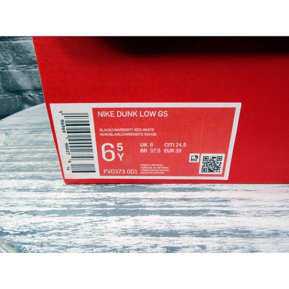 Nike Dunk LOW GS Black/University Red-White Women Size Size 8	New In Box - Picture 2 of 10